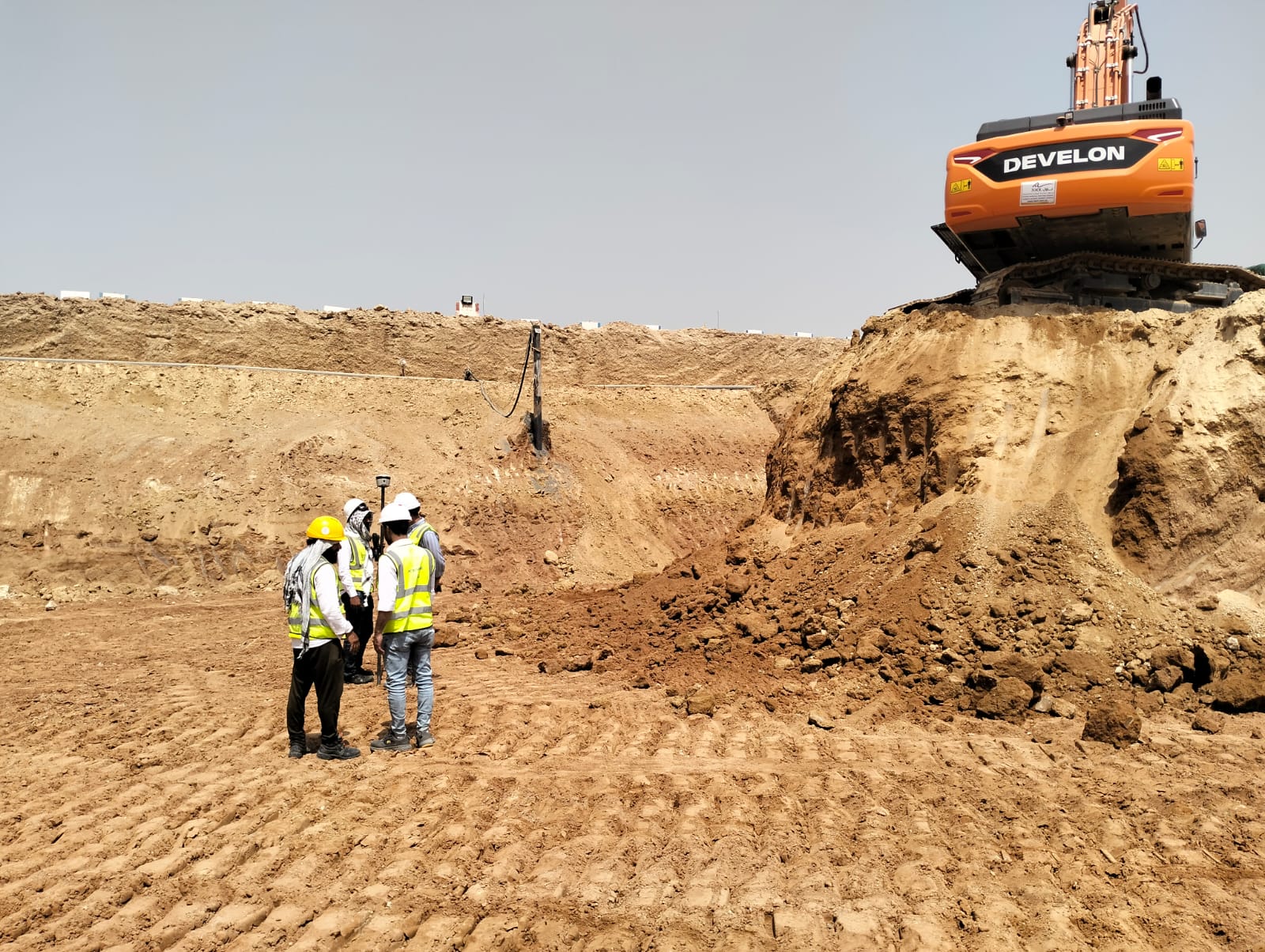 Roshan Al Arous Canal Excavation Work